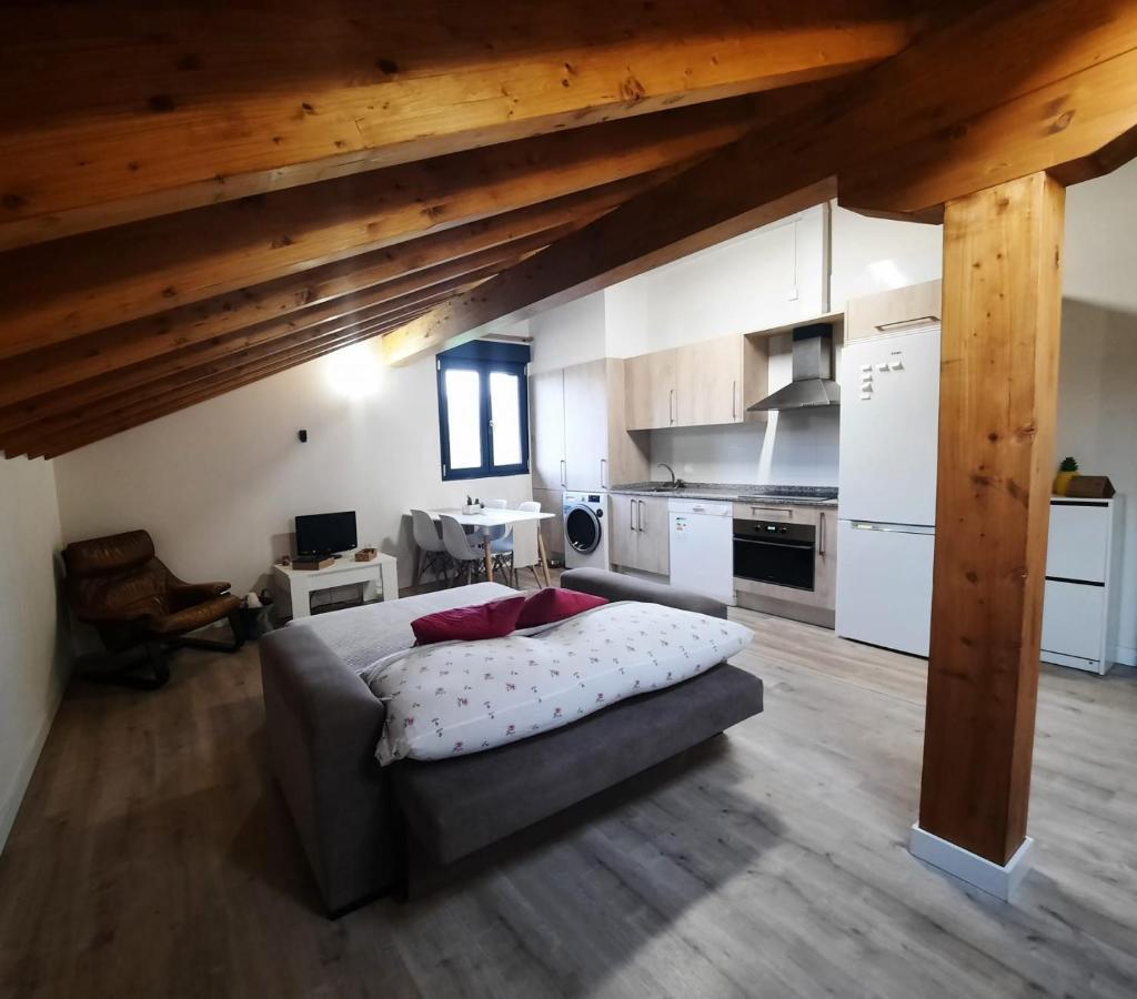 Preciosos Apartamentos A 15 Minutos De Comillas Periedo Exteriér fotografie